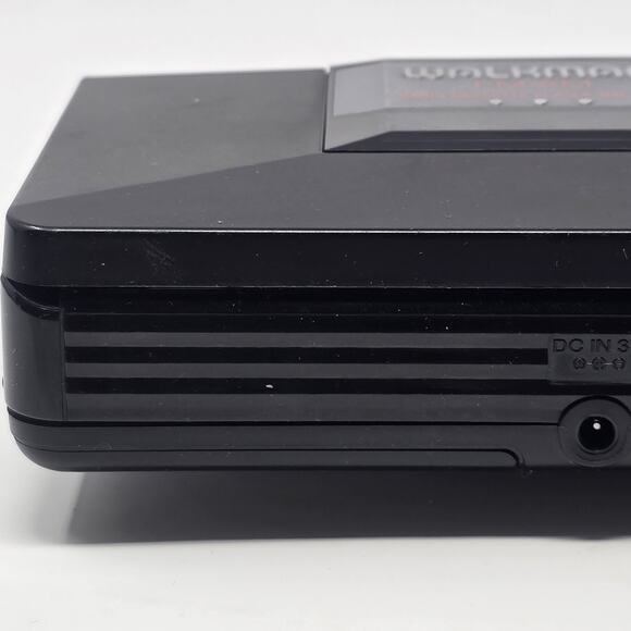 Sony Walkman WM-AF23 Cassette AM/FM Radio Original Packaging New Belts WORKS - Picture 10 of 16